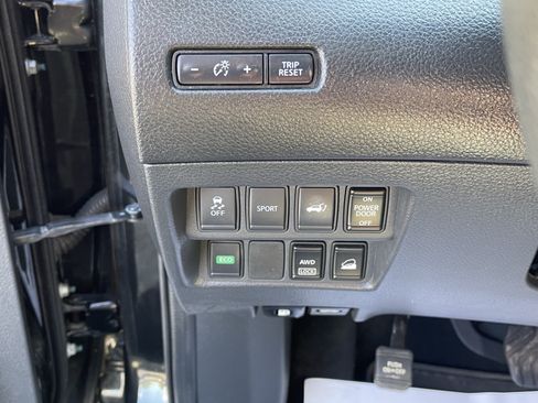 Used 2016 Nissan Rogue SL AWD/4WD image 23