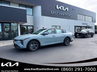 New 2026 Kia K4 FWD video 1