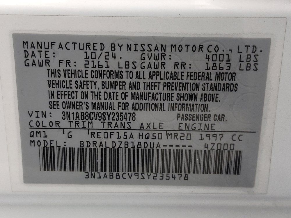 Used 2025 Nissan Sentra SV FWD image 33