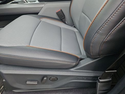 New 2025 Ford F150 Lariat w/ Equipment Group 501A Mid image 23