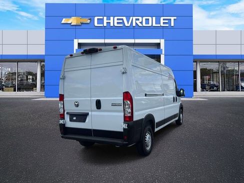 Used 2026 RAM ProMaster 2500 w/ Convenience Group FWD image 8