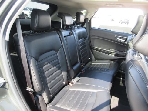 Used 2022 Ford Edge SEL w/ Convenience Package AWD/4WD image 21