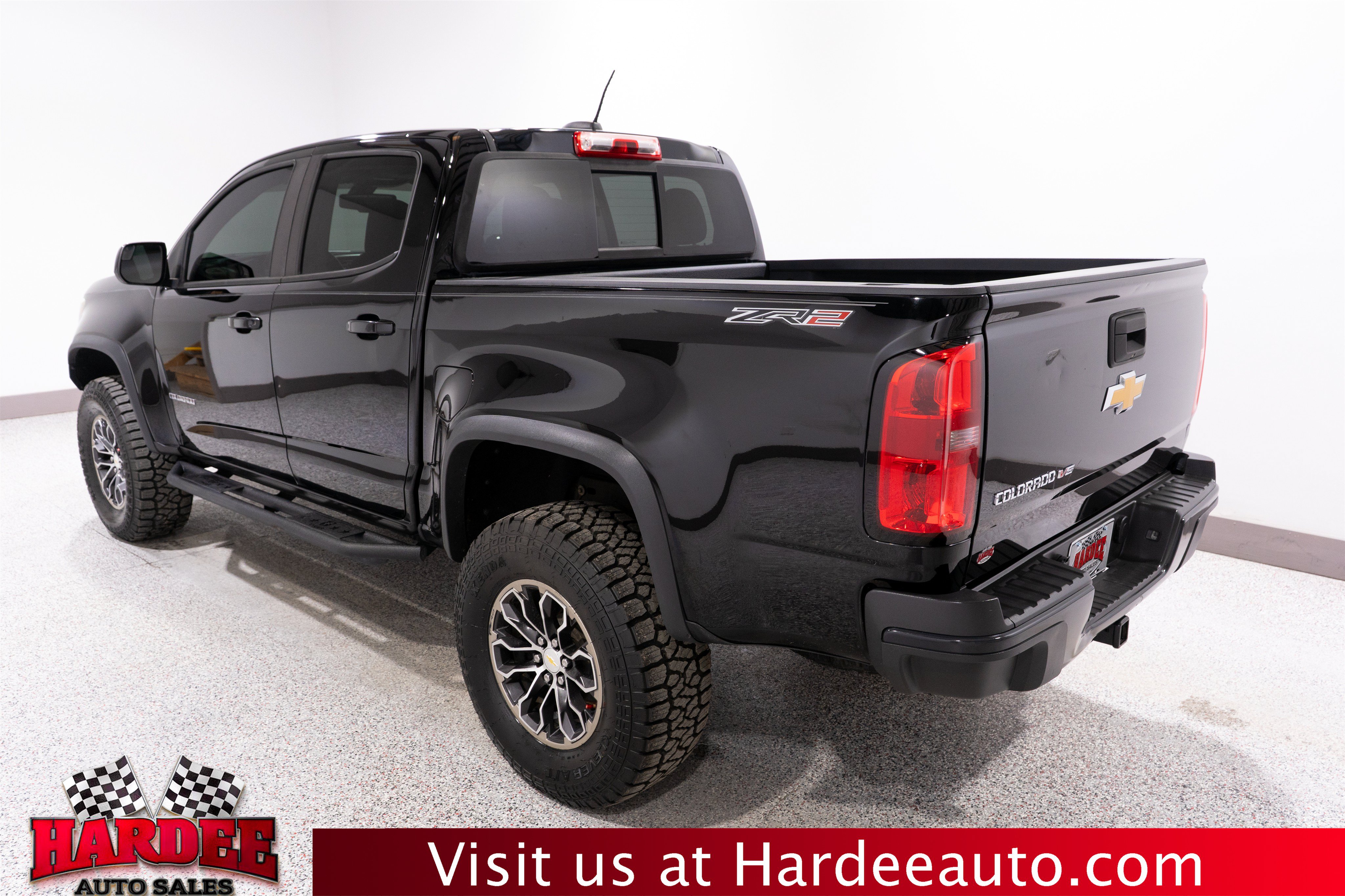 Used 2018 Chevrolet Colorado ZR2 AWD/4WD image 3