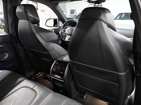 Used 2021 BMW X5 M w/ Competition Package AWD/4WD image 33