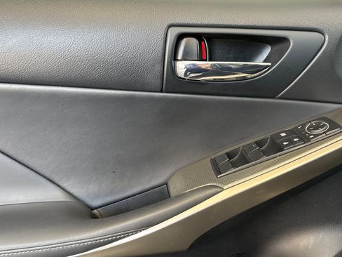 Used 2014 Lexus IS 250 w/ F-Sport Package RWD image 12
