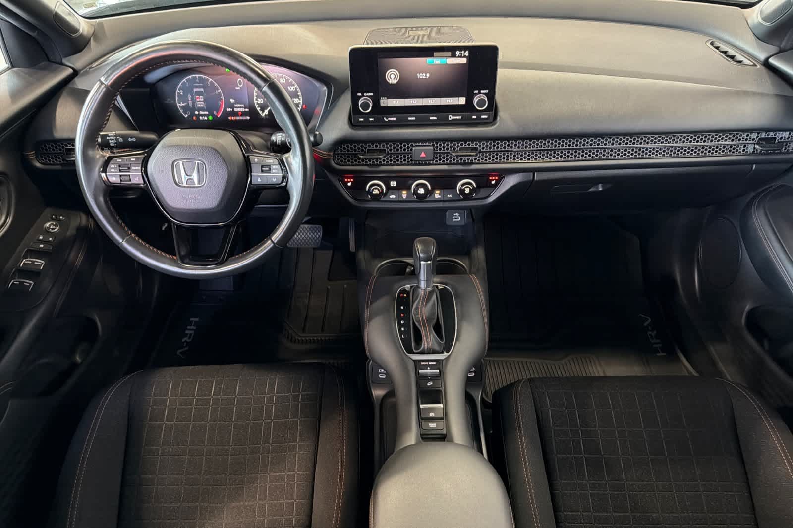 Used 2024 Honda HR-V Sport image 3