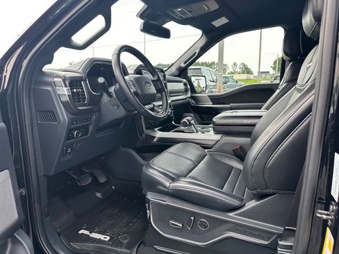 Used 2024 Ford F150 Platinum w/ FX4 Off-Road Package image 20