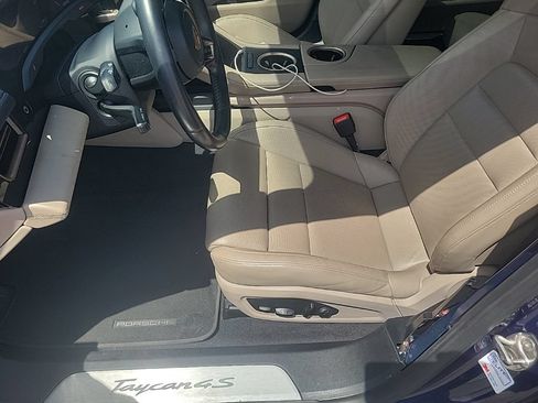 Used 2020 Porsche Taycan 4S AWD/4WD image 3