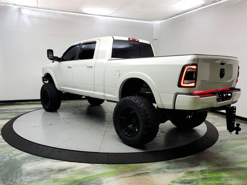 Used 2021 RAM 2500 Laramie AWD/4WD image 7