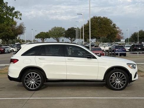 Used 2020 Mercedes-Benz GLC 300 image 3
