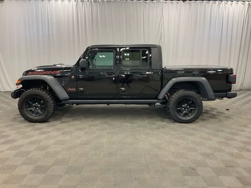Used 2020 Jeep Gladiator Mojave w/ Dual Top Group AWD/4WD image 3
