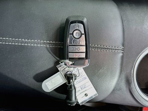 Used 2024 Ford Mustang GT Premium RWD image 33