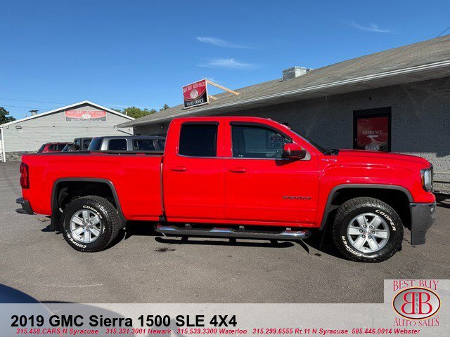 Used 2019 GMC Sierra 1500 SLE w/ SLE Value Package AWD/4WD image 2