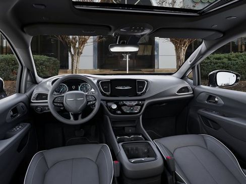 New 2026 Chrysler Pacifica Limited w/ S Appearance Package FWD image 14