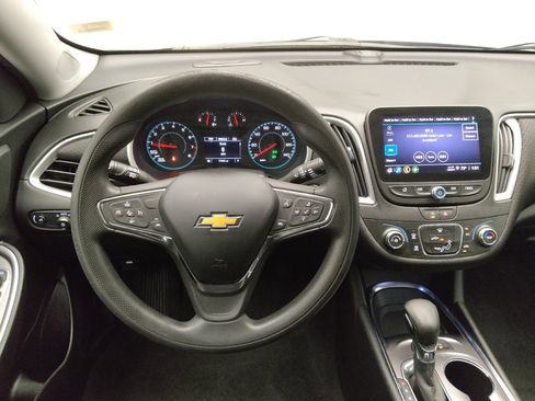 Used 2021 Chevrolet Malibu LS w/ Driver Confidence Package II FWD image 22