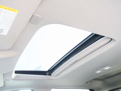 Used 2020 GMC Sierra 1500 Denali w/ Denali Ultimate Package image 24