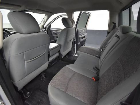 Used 2016 RAM 3500 Big Horn image 36