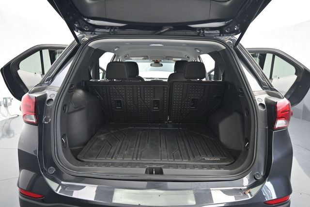 Used 2022 Chevrolet Equinox LS w/ LS Convenience Package FWD image 19