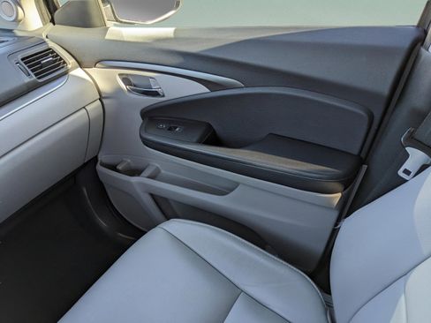 Used 2018 Honda Pilot EX-L image 20