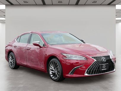 Certified 2025 Lexus ES 300h Ultra Luxury