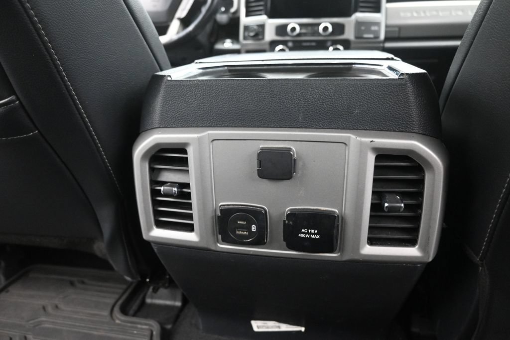 Used 2022 Ford F250 Lariat w/ Lariat Ultimate Package AWD/4WD image 14