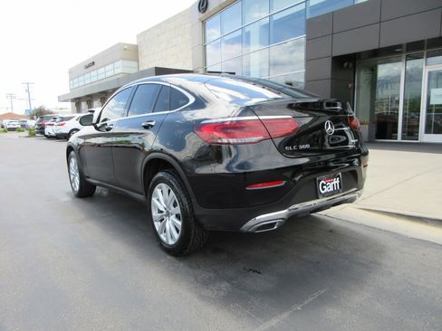 Used 2020 Mercedes-Benz GLC 300 4MATIC Coupe image 5