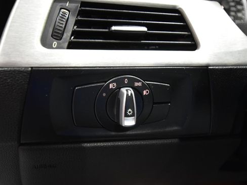 Used 2009 BMW M3 Convertible RWD image 21