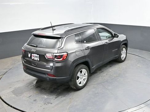 Used 2022 Jeep Compass Latitude AWD/4WD image 44