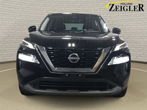Certified 2023 Nissan Rogue SV AWD/4WD image 2