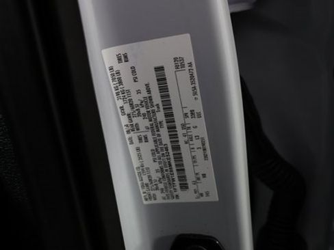 Used 2021 Ford F150 Lariat w/ Equipment Group 502A High image 28