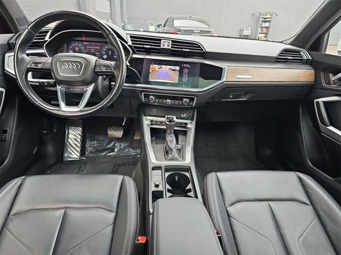 Used 2021 Audi Q3 2.0T Premium Plus w/ Premium Plus Package image 14
