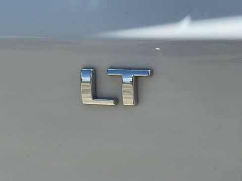 Certified 2024 Chevrolet TrailBlazer LT w/ Convenience Package FWD image 32