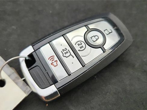 Used 2024 Ford Escape ST-Line w/ Tech Pack #1 AWD/4WD image 14