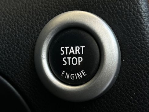 Used 2007 BMW M6 Convertible image 33