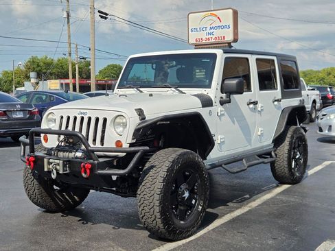 Used 2013 Jeep Wrangler Unlimited Sport AWD/4WD image 2