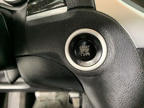 Used 2014 Chrysler 300 C w/ Beats Audio Group image 31