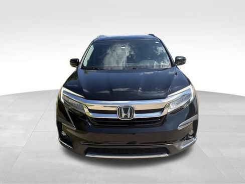Used 2020 Honda Pilot Touring image 9