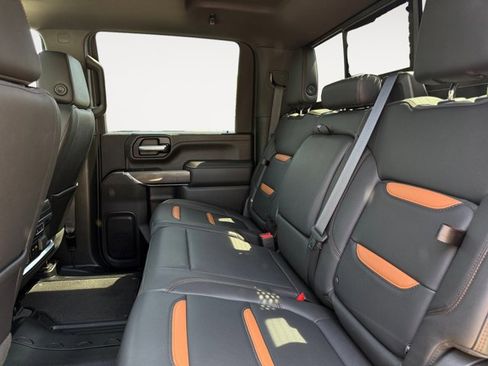 Used 2023 GMC Sierra 3500 AT4 w/ AT4 Premium Plus Package AWD/4WD image 13