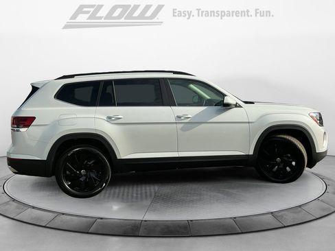 New 2026 Volkswagen Atlas SE AWD/4WD image 8