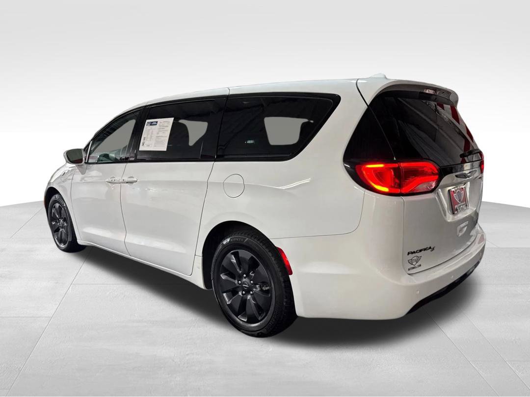 Used 2020 Chrysler Pacifica Touring w/ S Appearance Package FWD image 7