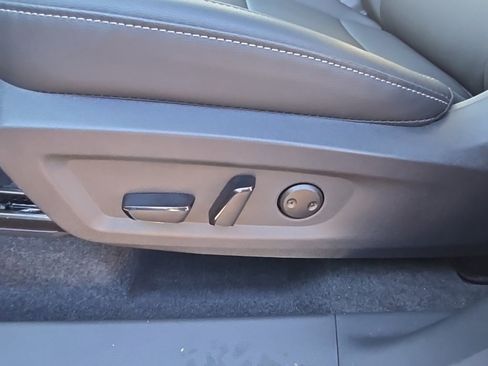 New 2025 Nissan Murano SL image 3