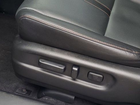 Used 2025 Honda Ridgeline TrailSport image 11