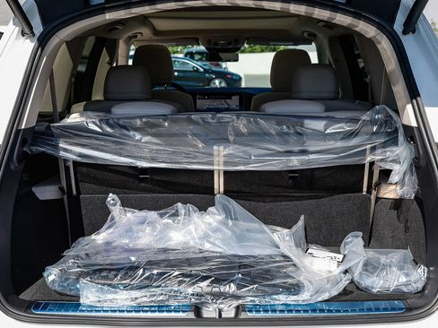 New 2026 Mercedes-Benz GLS 450 4MATIC image 26