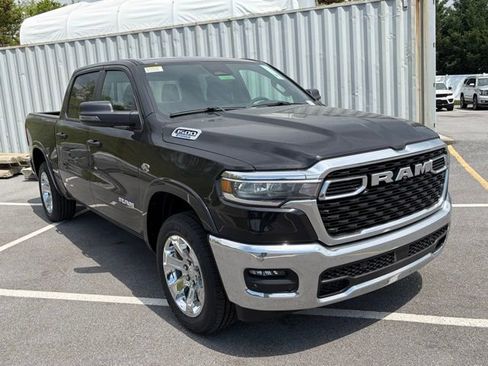 New 2026 RAM 1500 4x4 Crew Cab image 2