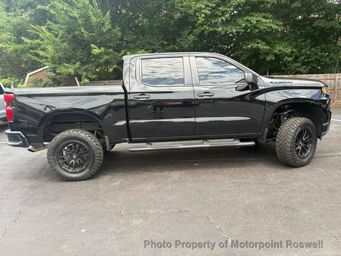 Used 2020 Chevrolet Silverado 1500 Custom w/ Custom Value Package AWD/4WD image 8