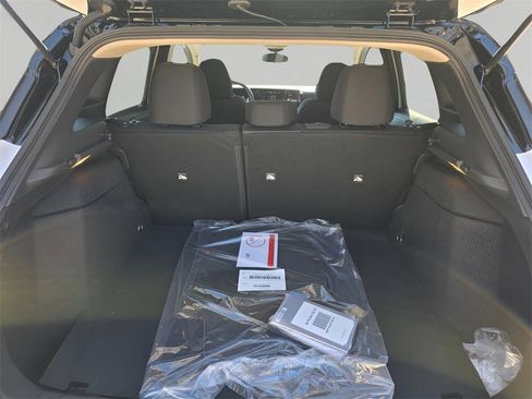 New 2026 Nissan Kicks SV image 8