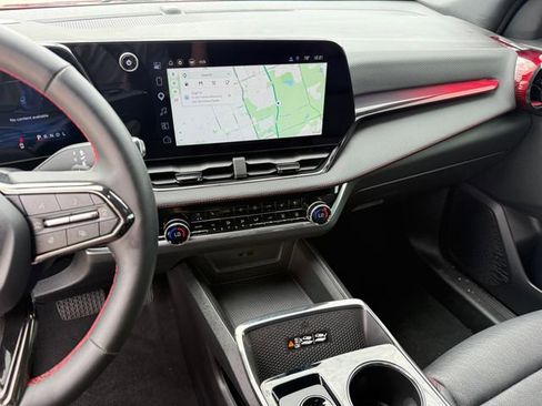 Used 2025 Chevrolet Equinox RS w/ Safety and Technology Package image 21