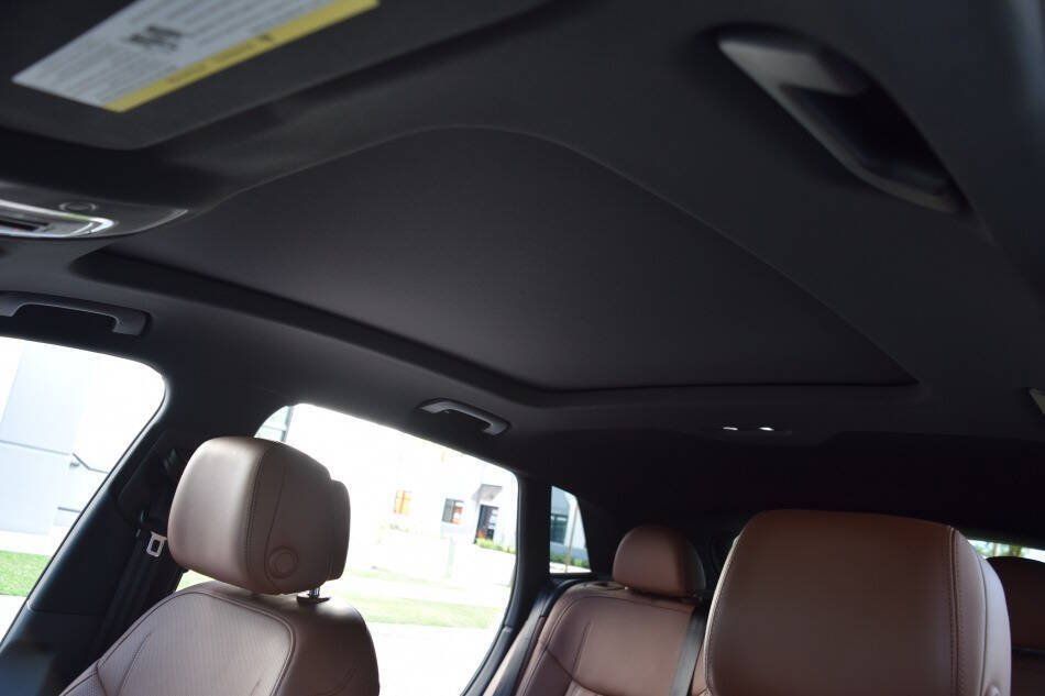 Used 2019 Audi e-tron Prestige w/ Prestige Package AWD/4WD image 77