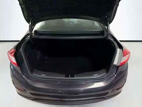 Used 2017 Chevrolet Cruze LT FWD image 26
