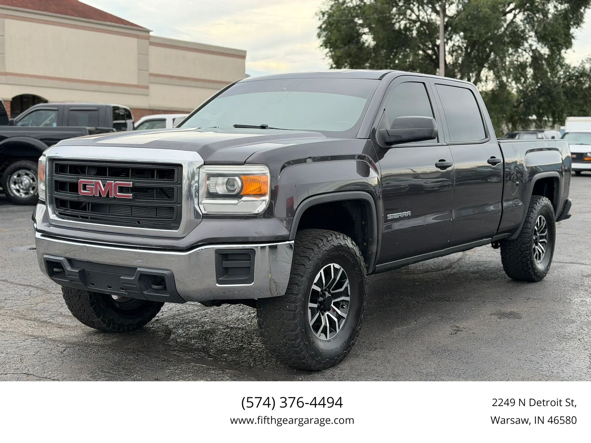 Used 2015 GMC Sierra 1500 4x4 Crew Cab image 1